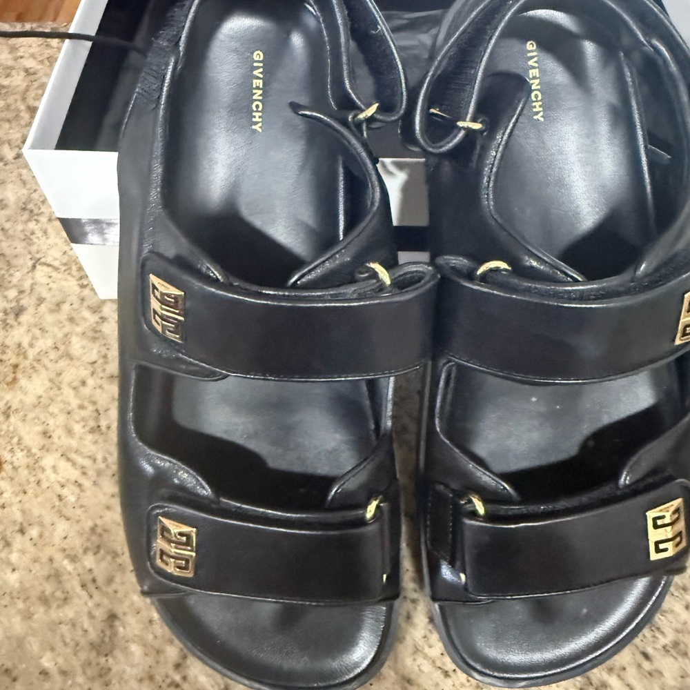 Givenchy Women’s Black Sandals - Picture 2 of 8